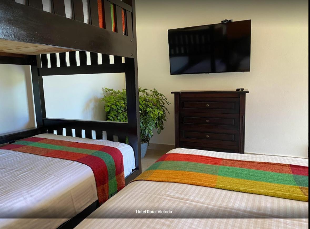 Hotel Boutique Victoria Мойогальпа Экстерьер фото